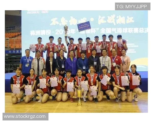 武汉排球队的比赛经验揭秘：排球巨献背后的故事与技巧分析